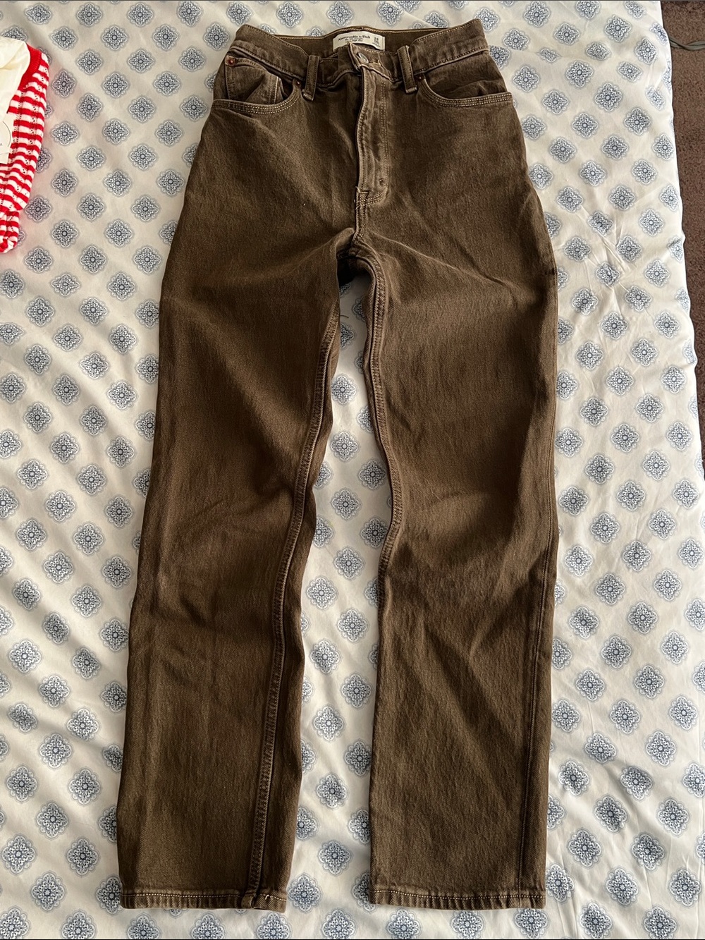 Abercrombie & Fitch Men’s Brown Corduroy Pants